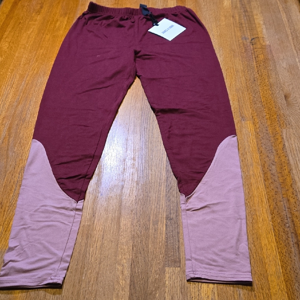 NWT Agnes & Dora Women‎ S/M Color Block Dark Berry Blush (959) Soft Leggings